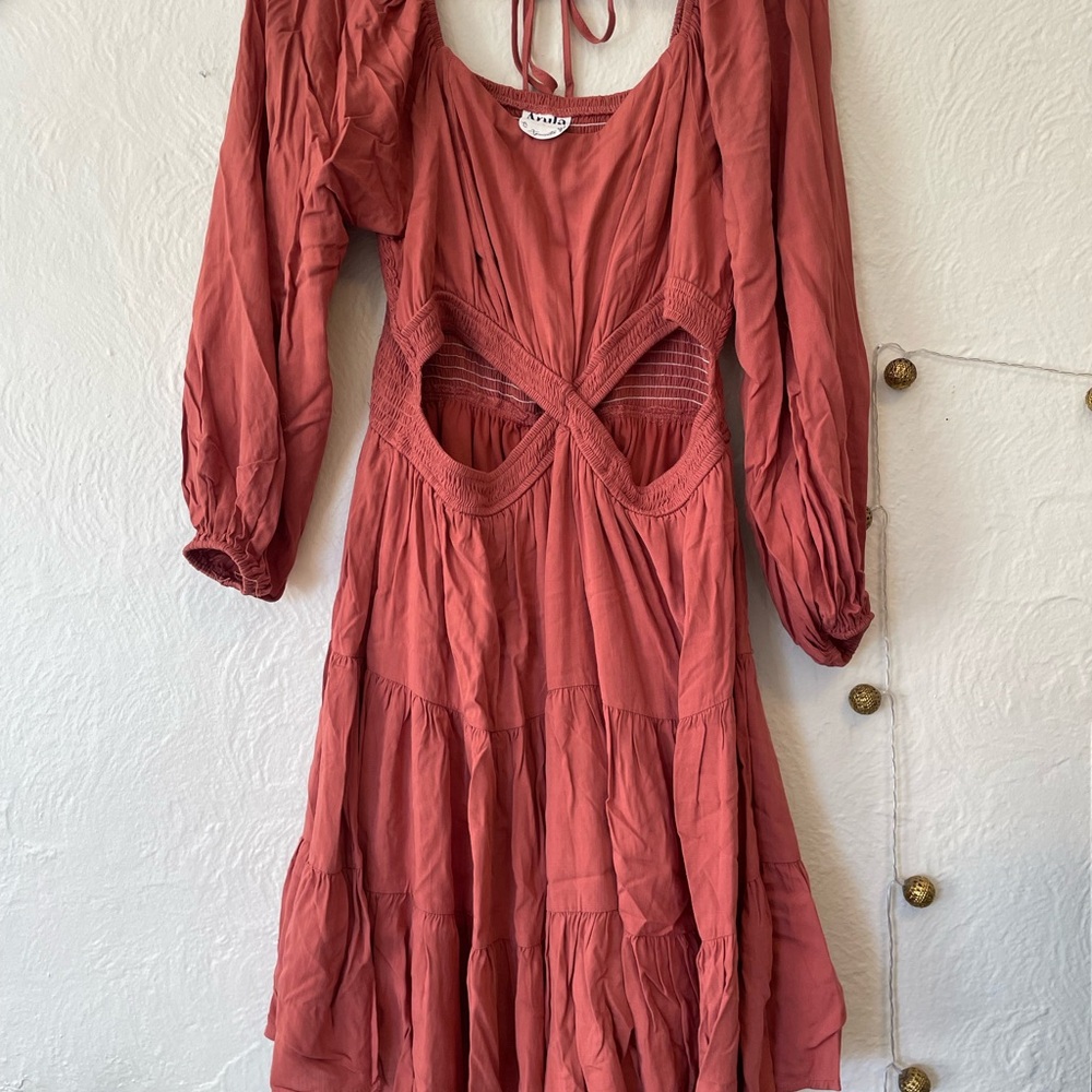 Arula Elegant Rust Dress with Cutout Design